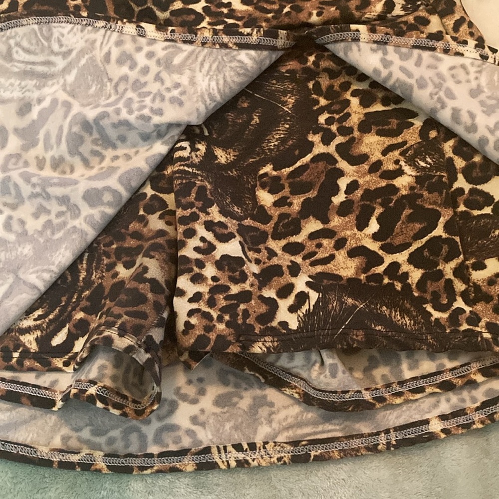 Skort - Picture 2 of 4